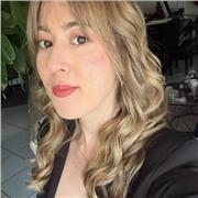 Insegnante di pianoforte, solfeggio e teoria musicale